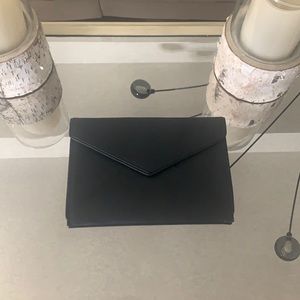 Sephora black thin clutch‎